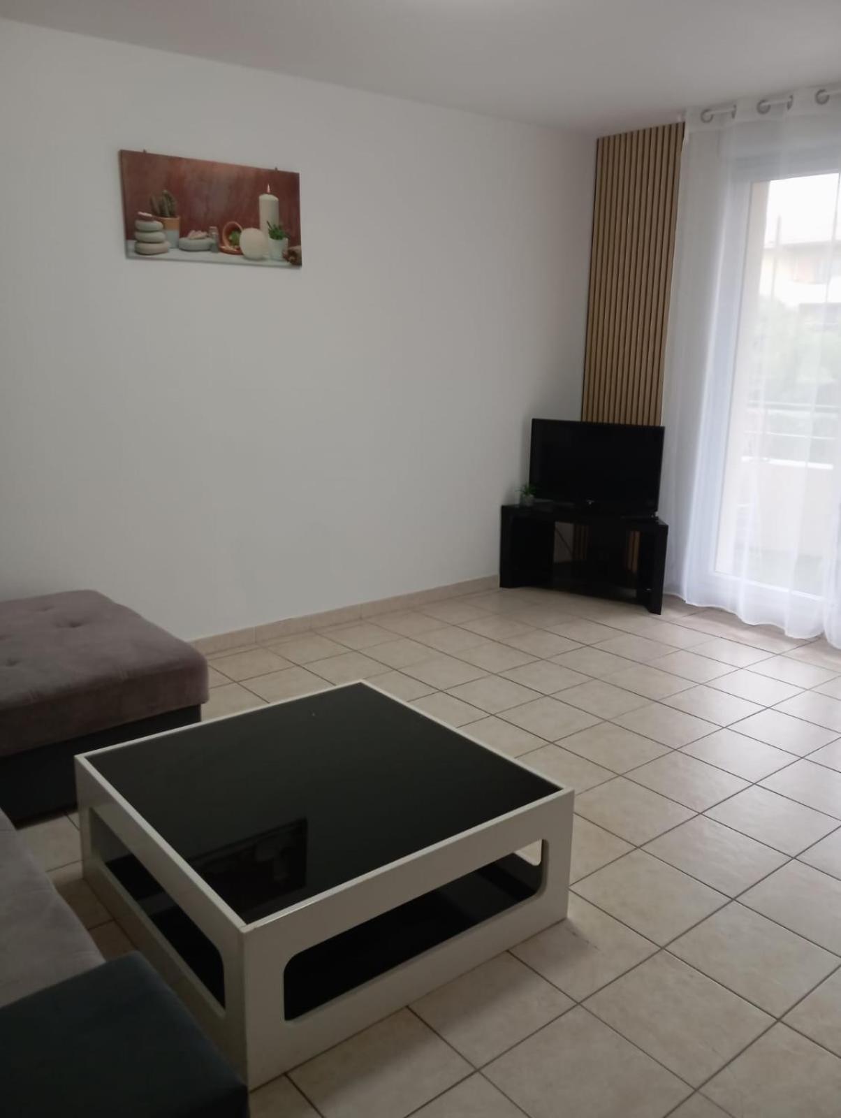 Residence Calme Avec Piscine Безье Экстерьер фото